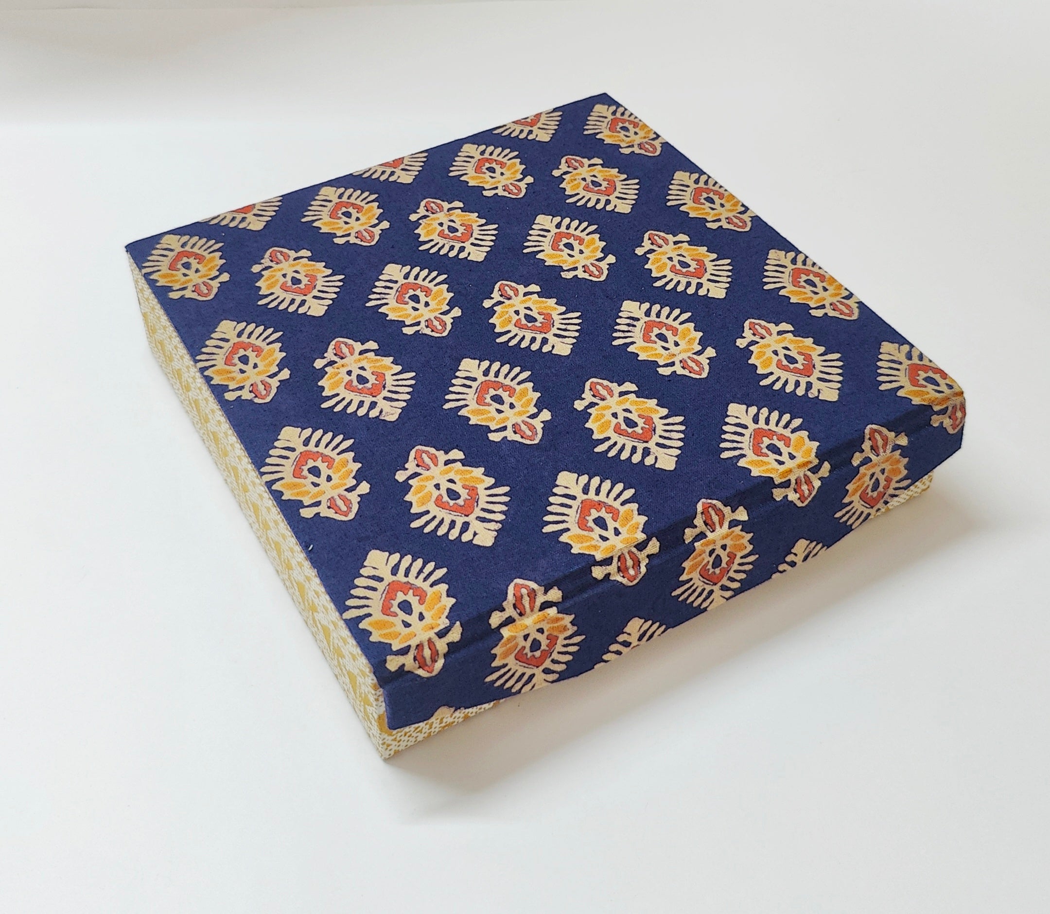 9 slot Jewellery organizer - Blue Ajrakh