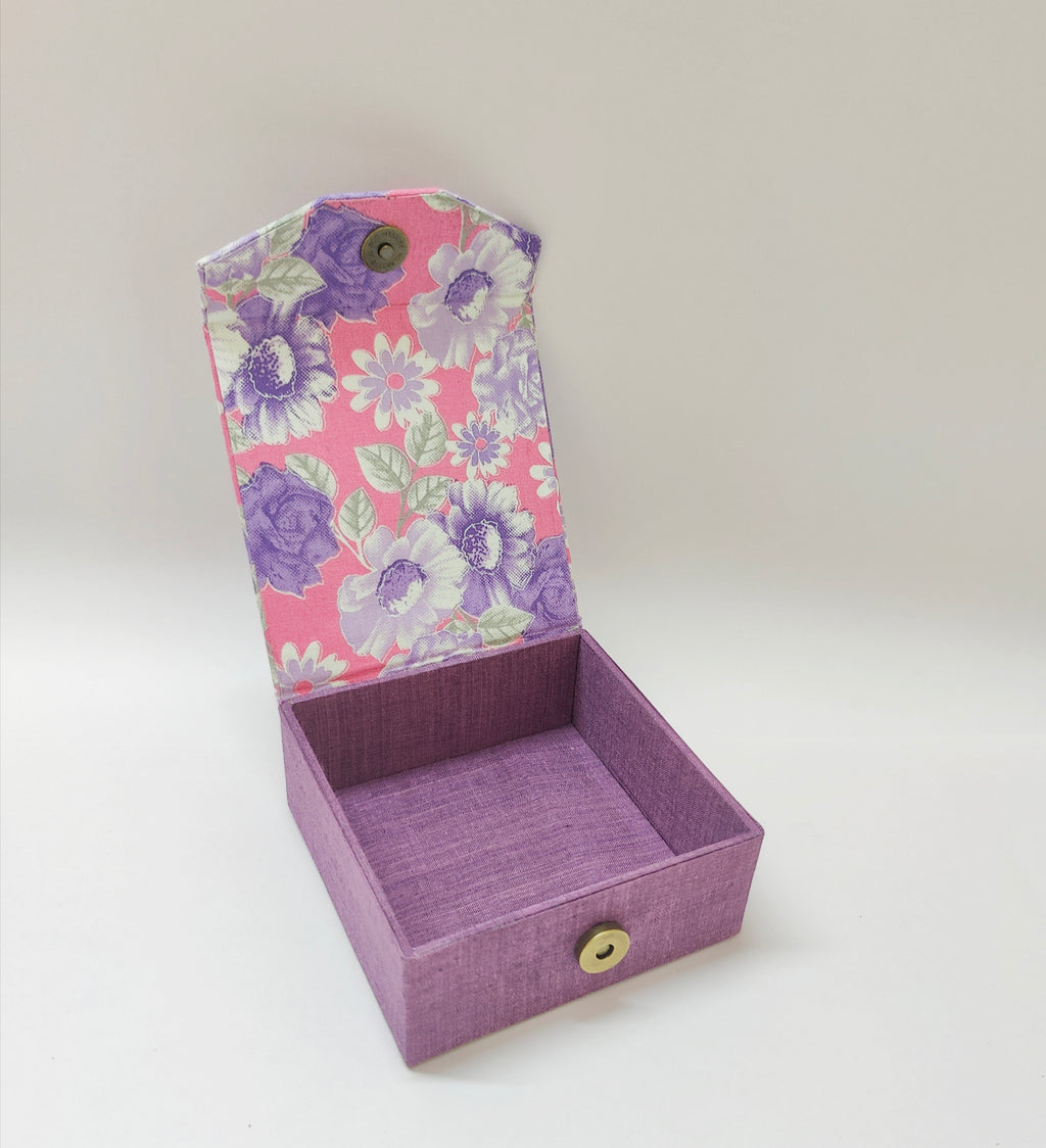 Small Square Travel box - Set of 2 - Floral &amp; Stripes