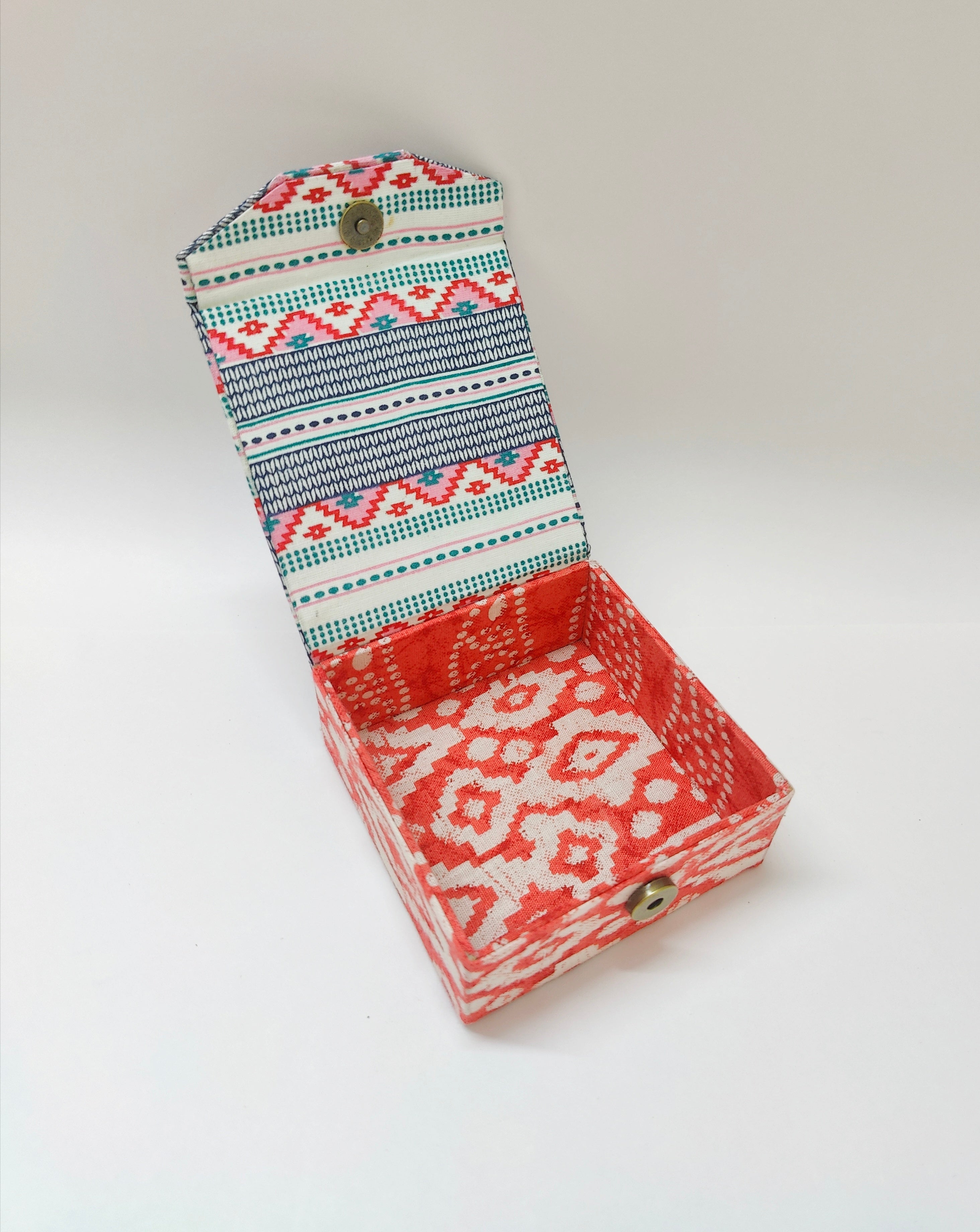 Small Square Travel box - Set of 2 - Floral &amp; Stripes