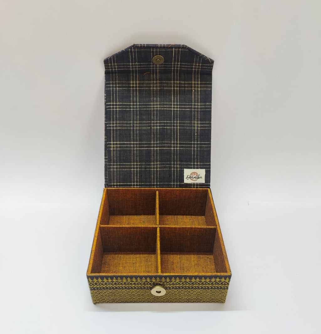 Square 4 slot jewellery organizer - Mangalagiri Brown-Black