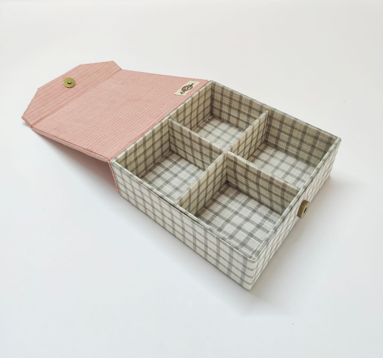 Square 4 slot jewellery organizer - Pink Muslin &amp; Handloom