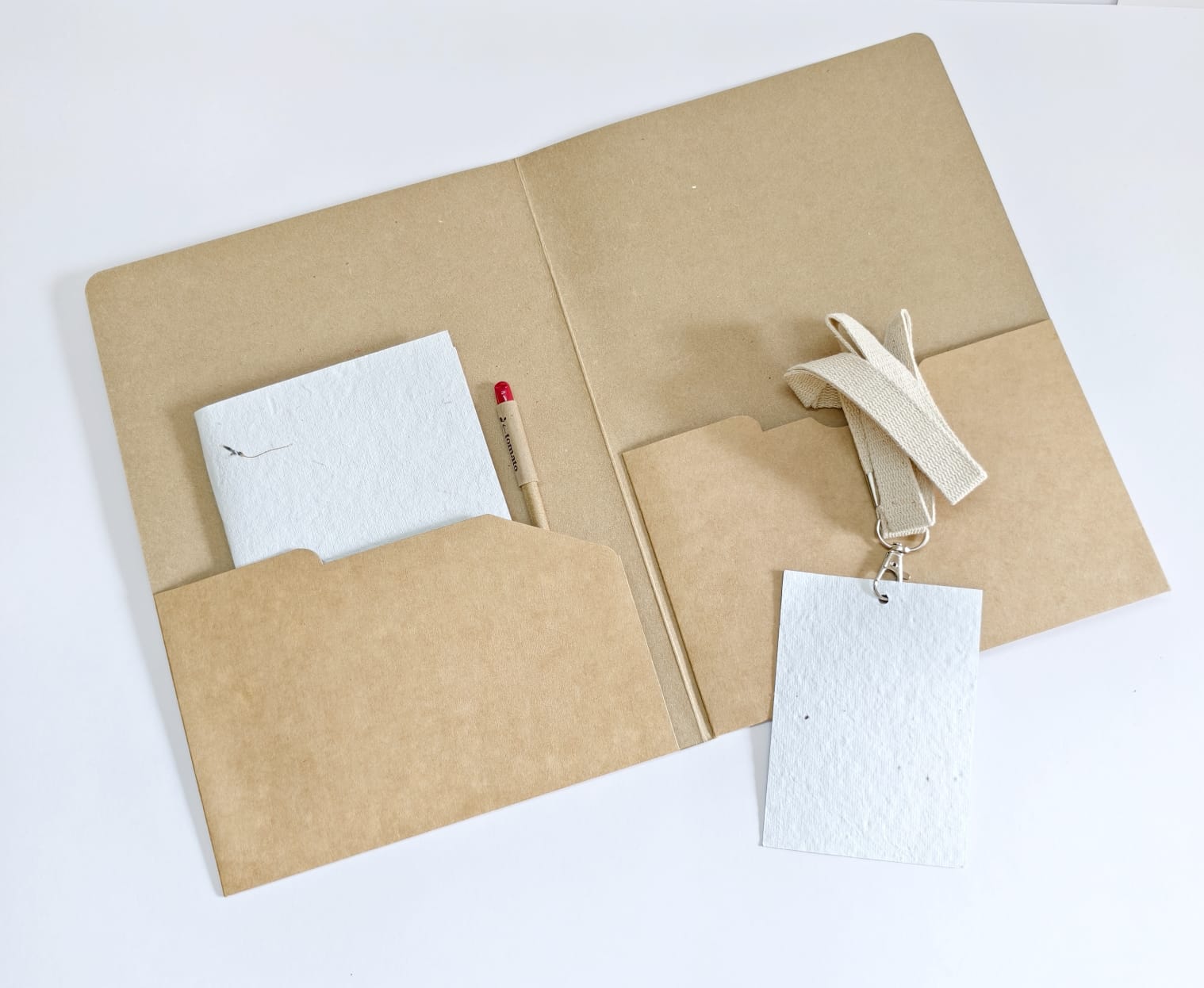 Sustainable Folder Conference Set