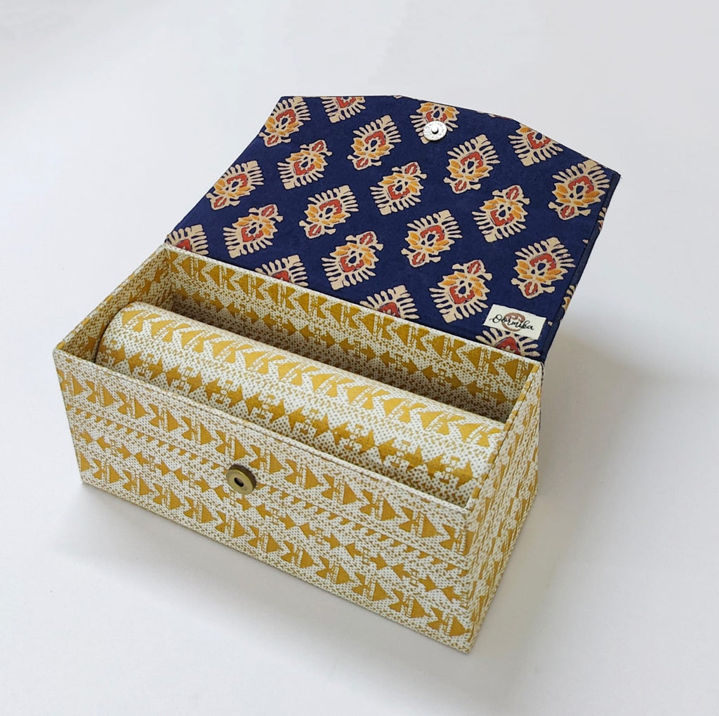 Bangle box with rod - Blue Ajrak