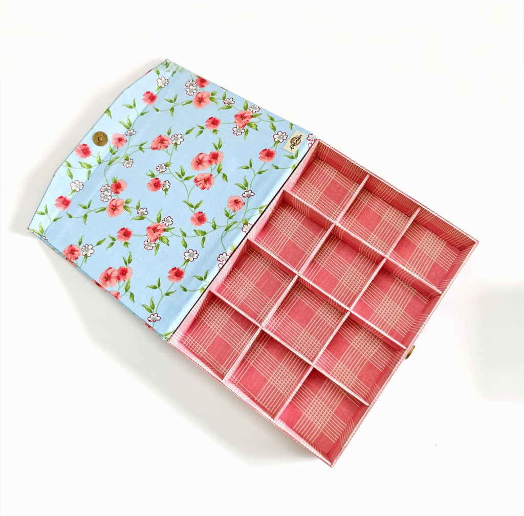 Rectangle 12 slot jewellery organizer - Floral Blue &amp; Pink