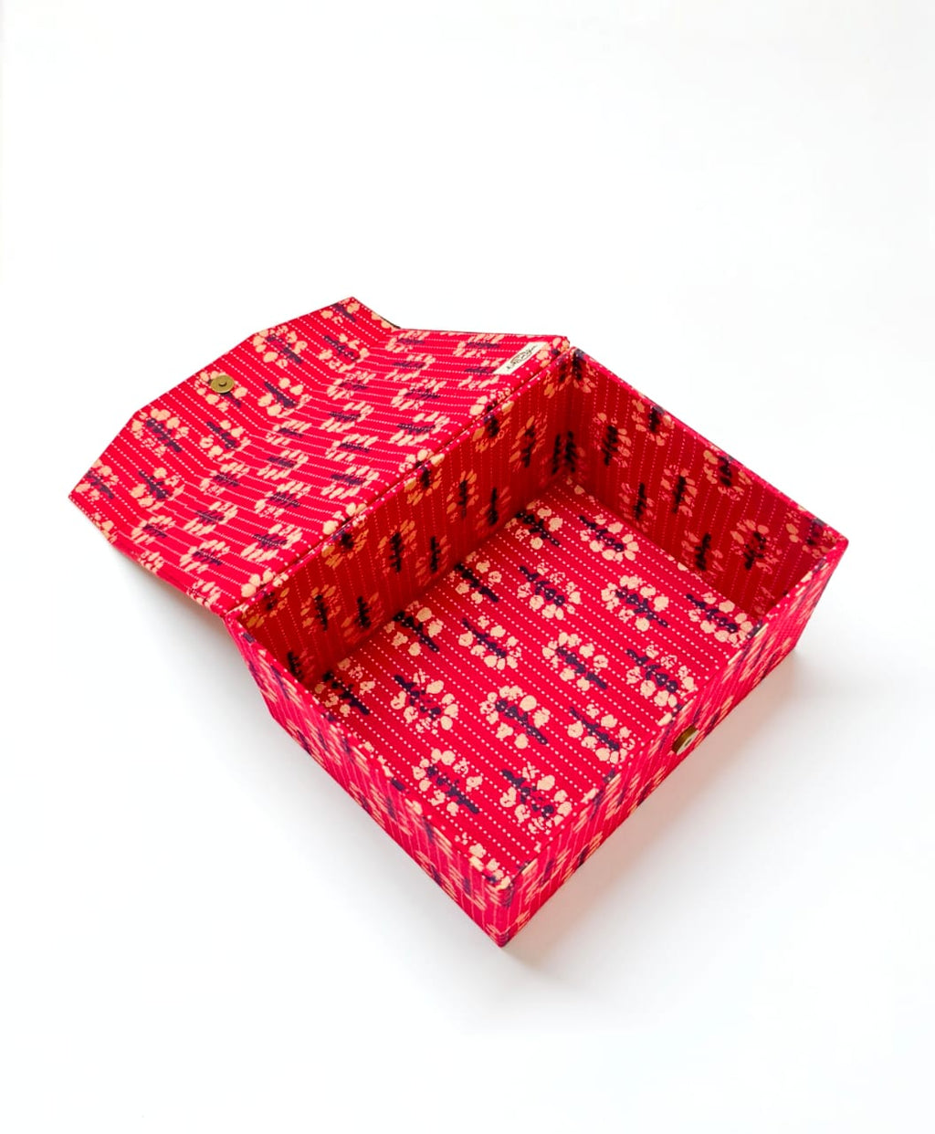 Closed Storage box - Red Ajrak