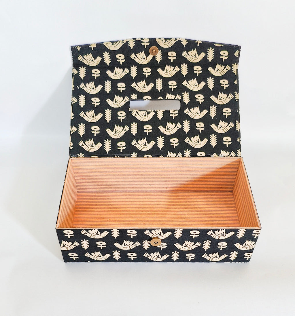 Rectangle tissue box - Black Birds
