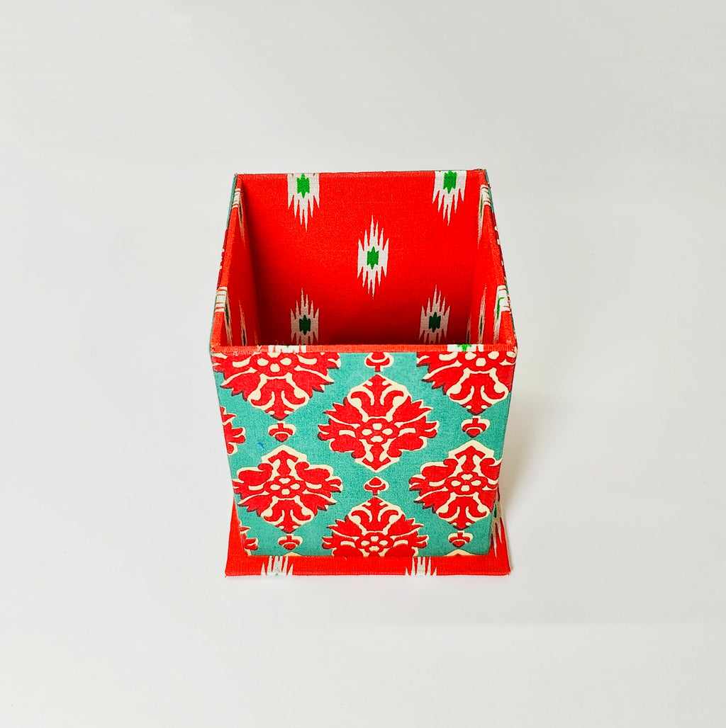 Large Pen Stand/ Hairbrush Holder - Red and Green