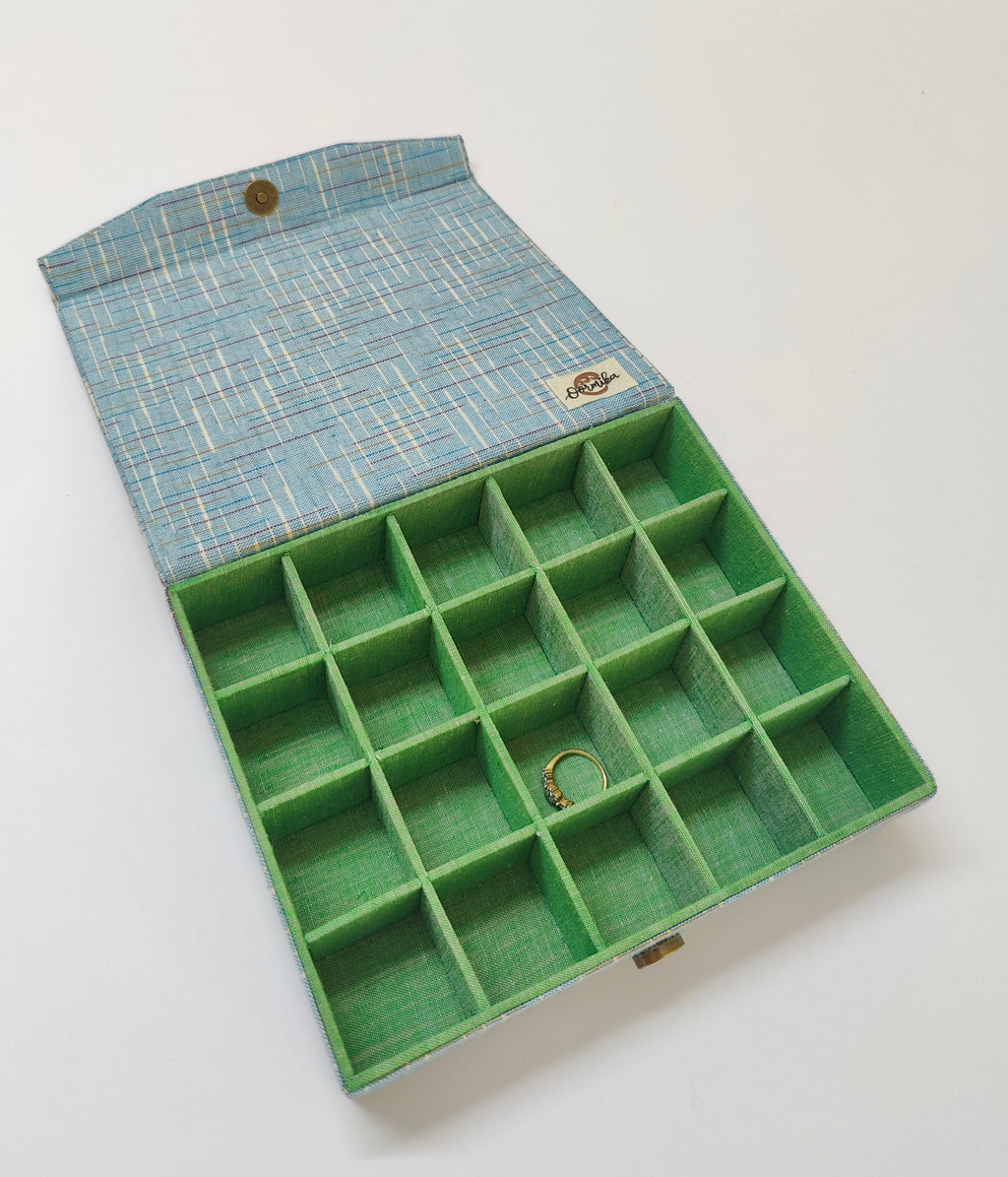 Small 20 slot ring - travel jewellery organizer - Blue Ikkat